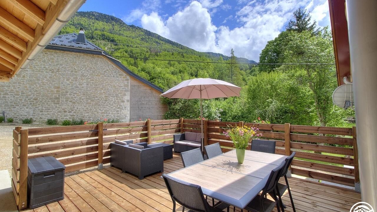 Photo of Outdoor in Chezery Forens