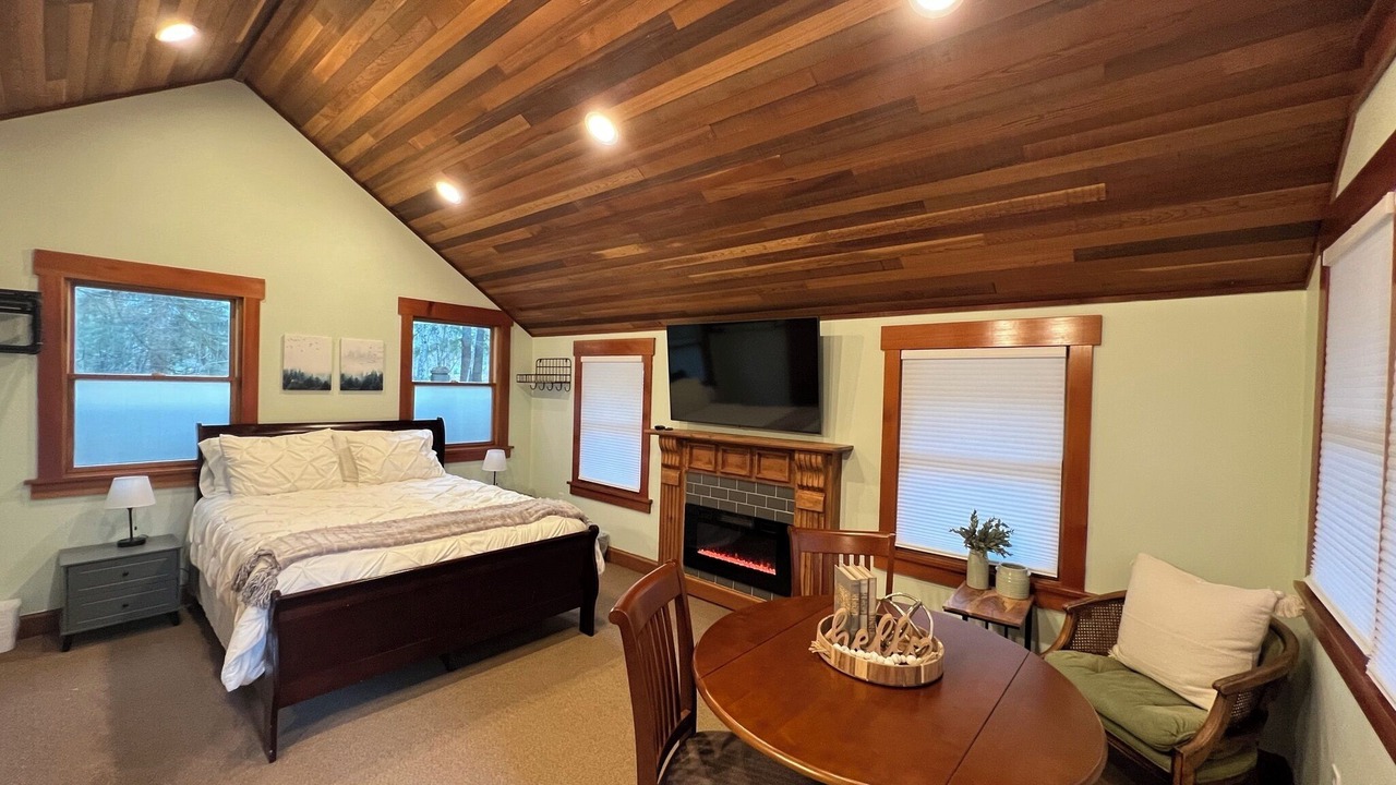 Photo of Bedroom in Tanner