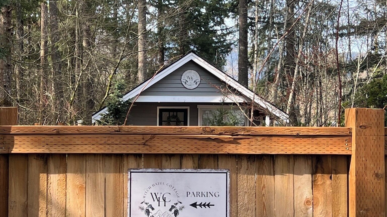 Photo of Outdoor in Tanner