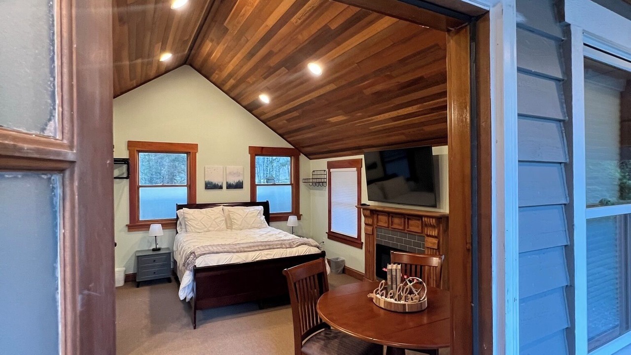 Photo of Bedroom in Tanner