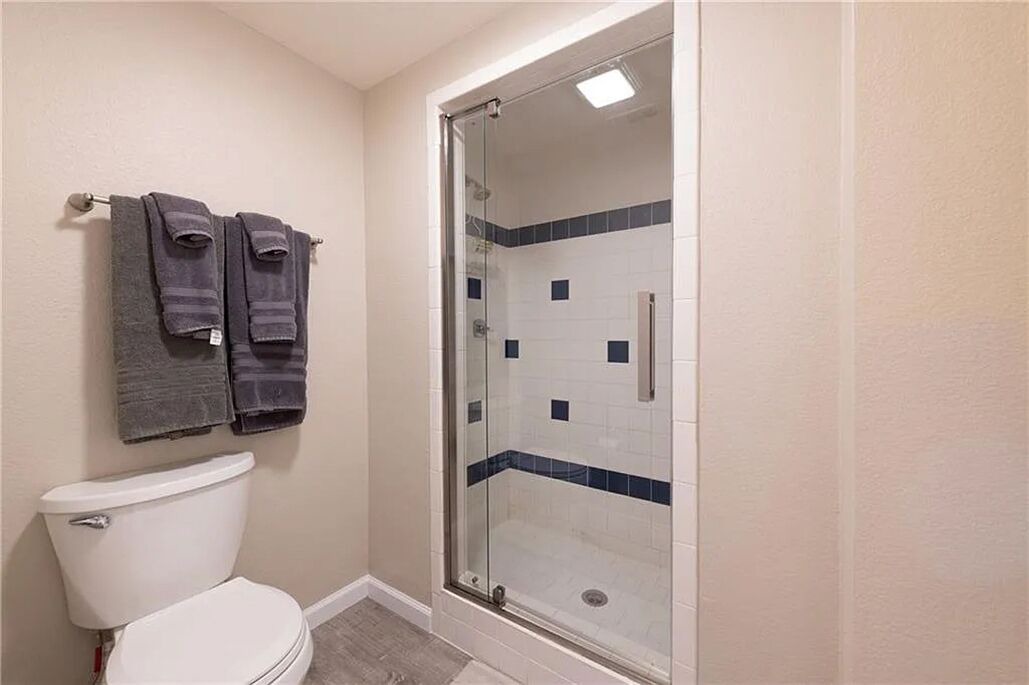 Photo of Bathroom in Briarcliff