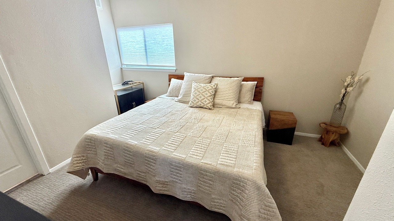 Photo of Bedroom in Briarcliff