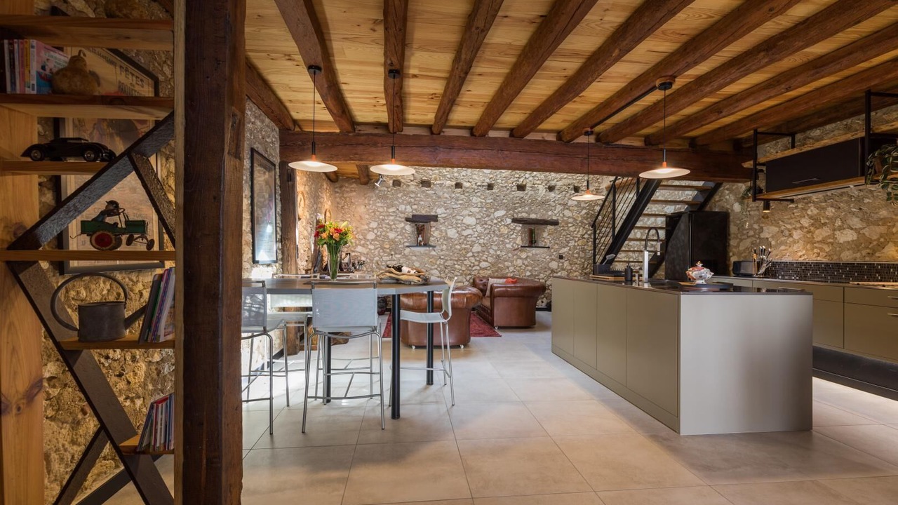 Photo of Others in Roquefort