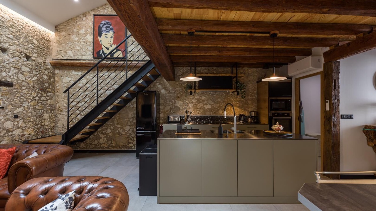 Photo of Others in Roquefort