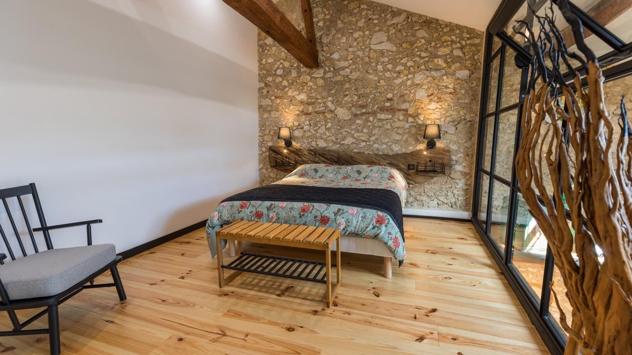 Photo of Bedroom in Roquefort