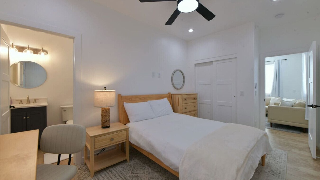 Photo of Bedroom in Feldman's