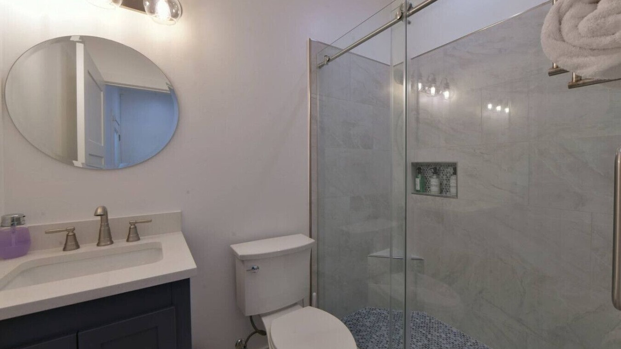 Photo of Bathroom in Feldman's
