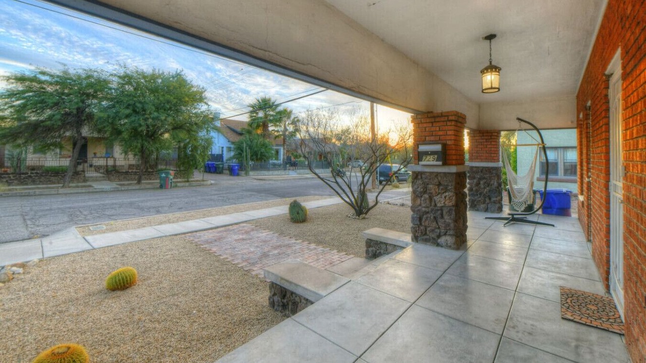 Photo of Outdoor in Feldman's