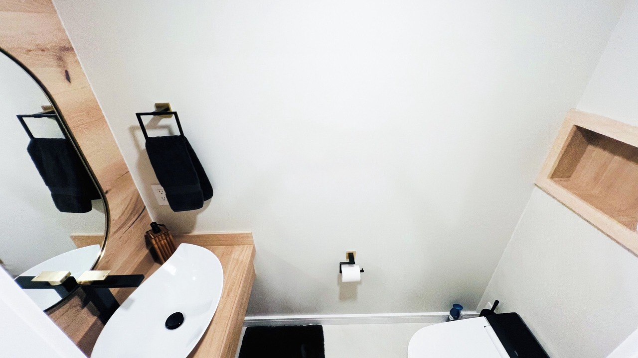 Photo of Bathroom in Tisbury