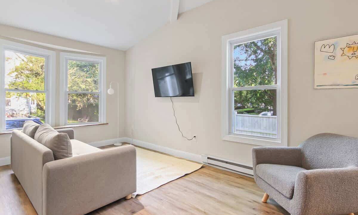 Photo of Livingroom in Ithaca