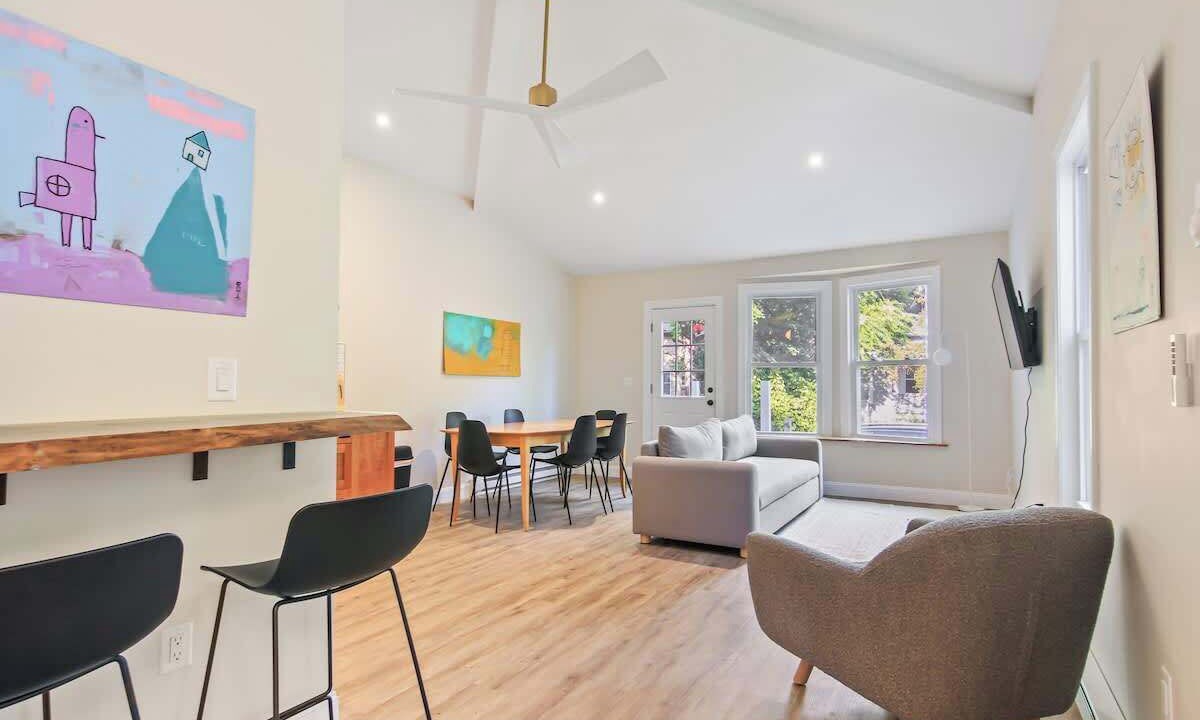 Photo of Livingroom in Ithaca