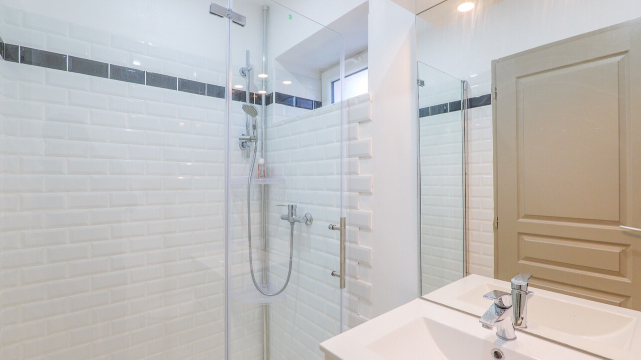 Photo of Bathroom in Laurac-en-Vivarais