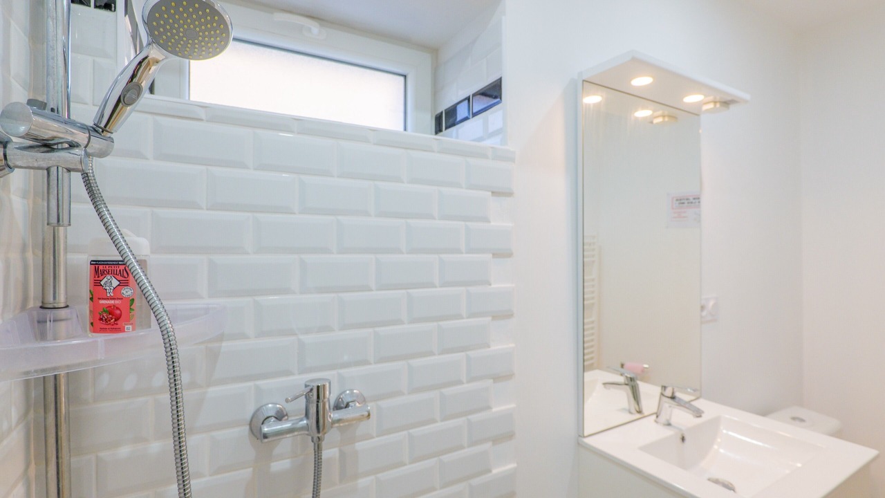 Photo of Bathroom in Laurac-en-Vivarais