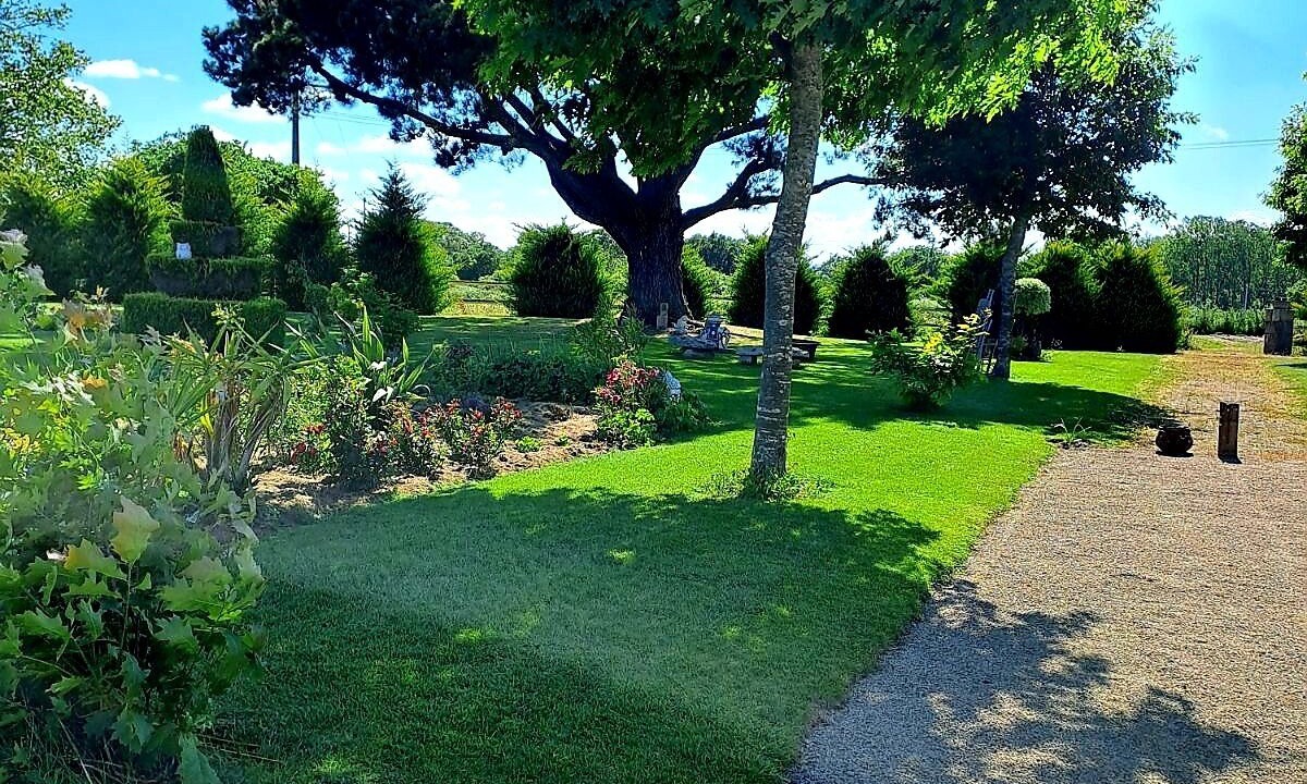 Photo of Outdoor in Megrit