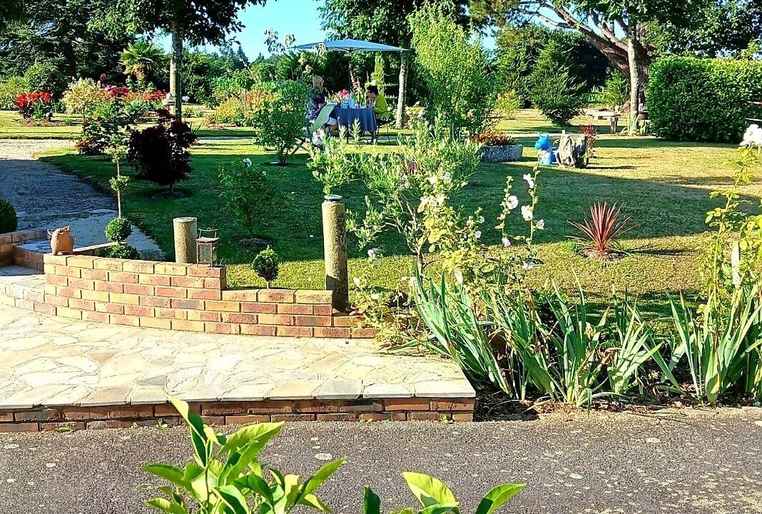 Photo of Outdoor in Megrit