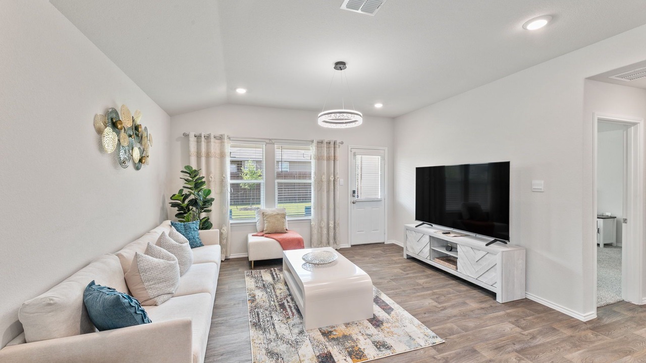 Photo of Livingroom in Converse