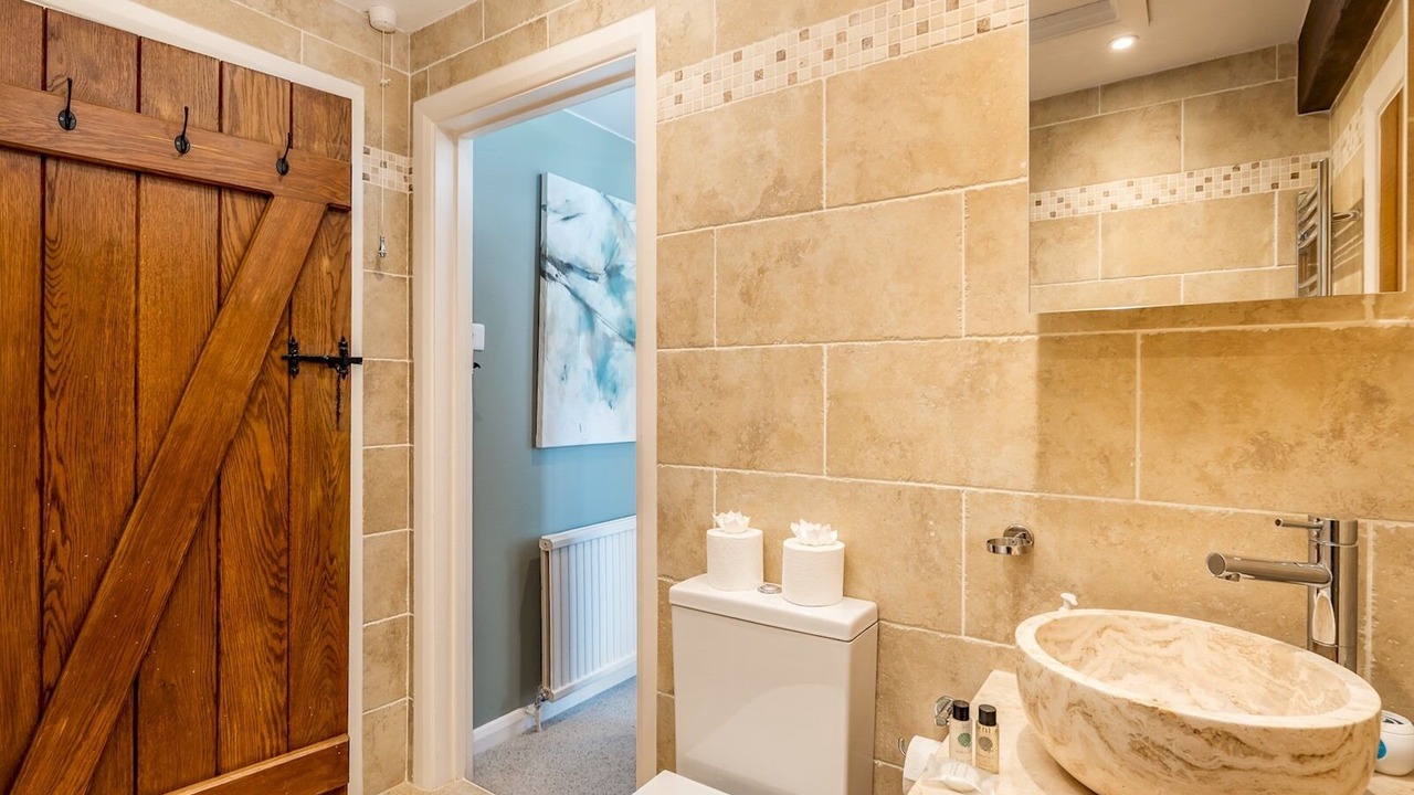 Photo of Bathroom in Radnage