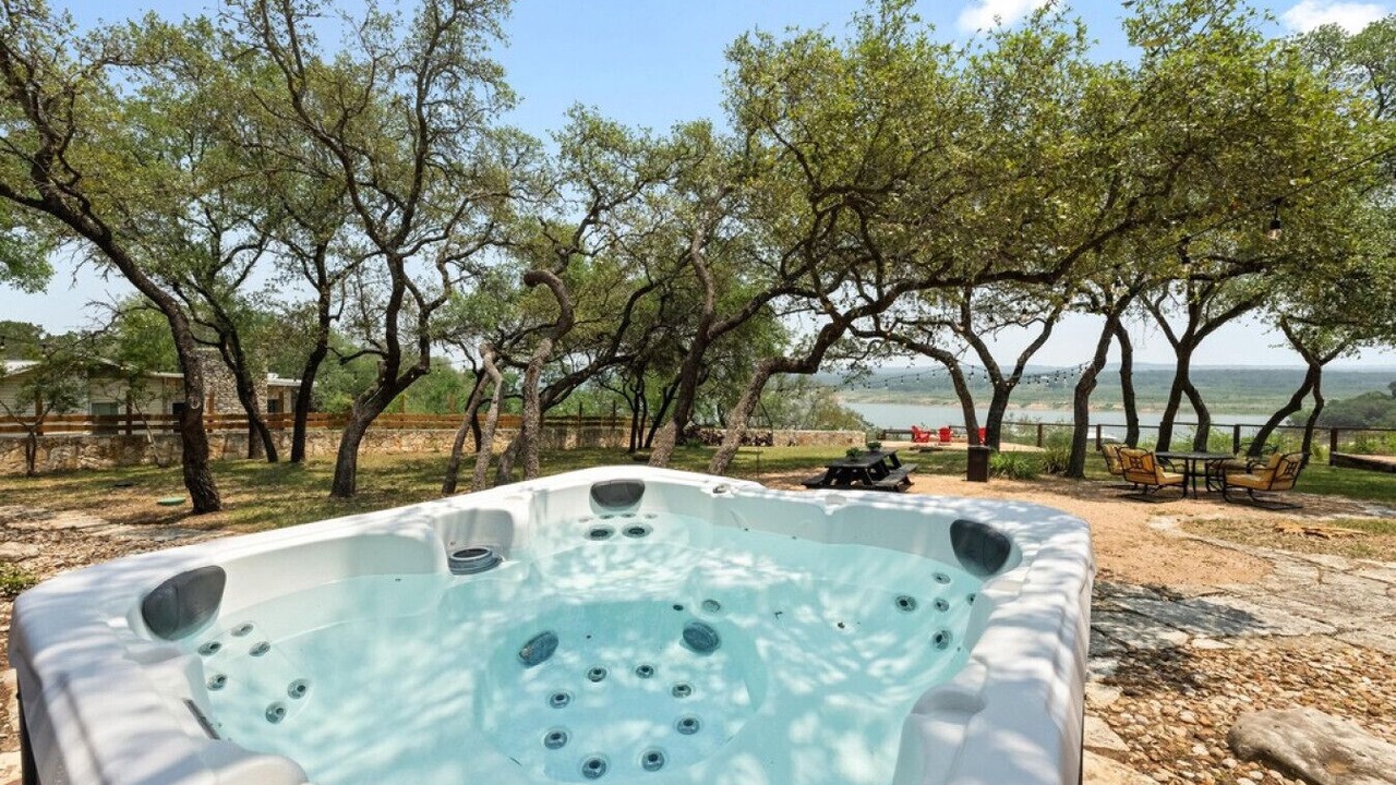 Photo of Outdoor in Spicewood
