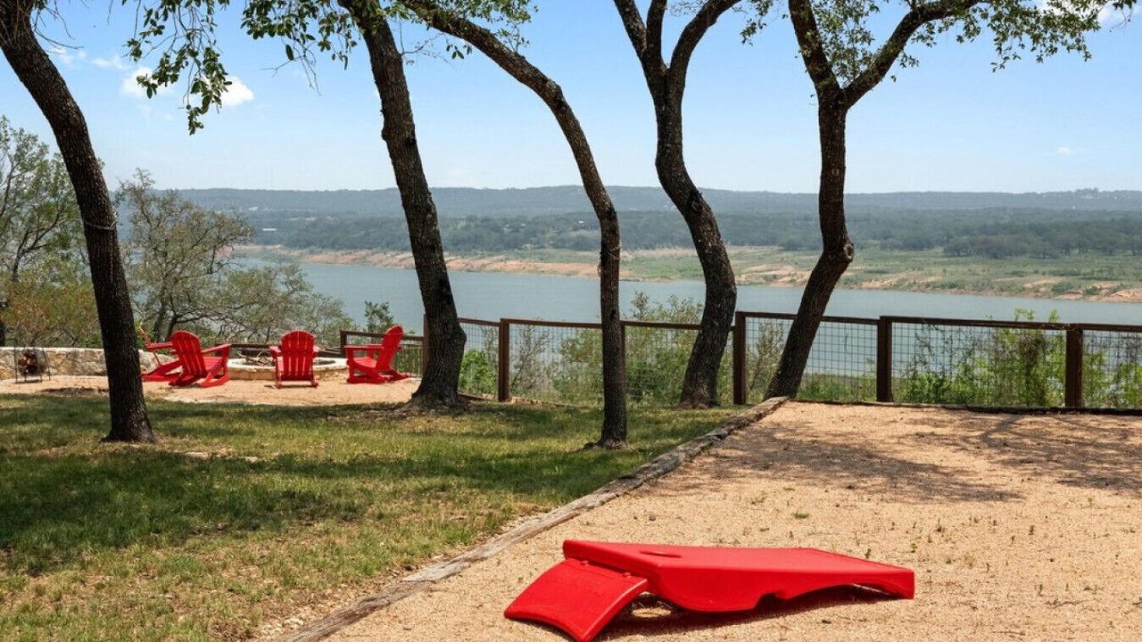 Photo of Others in Spicewood