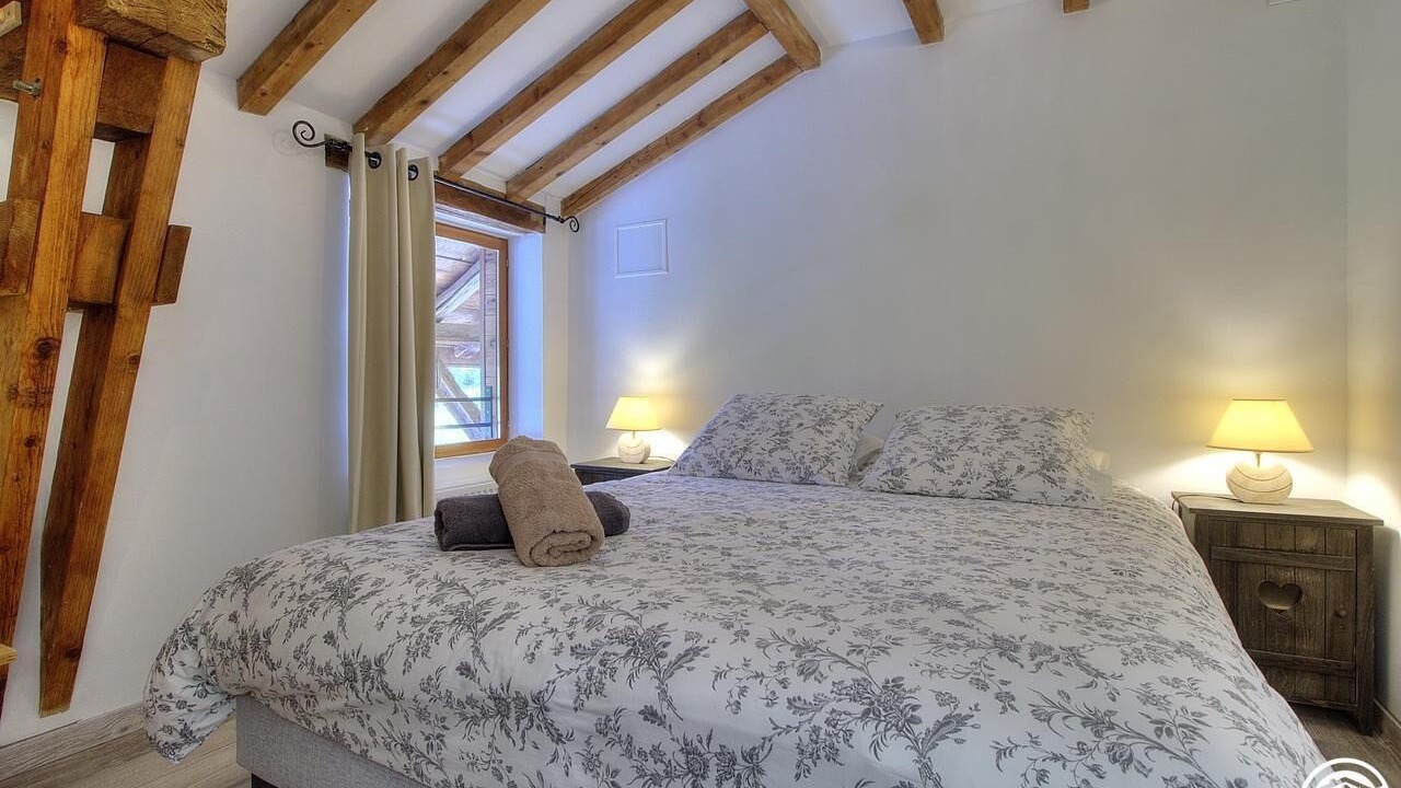 Photo of Bedroom in Domsure