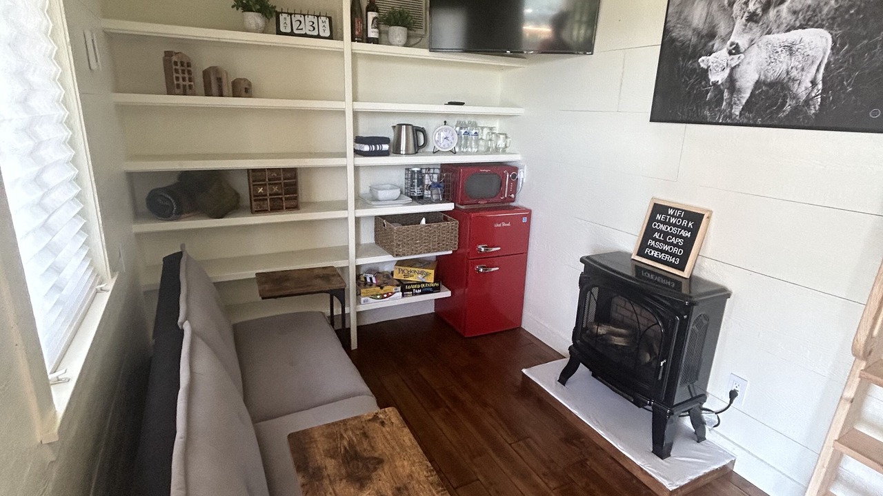 Photo of Livingroom in Naches