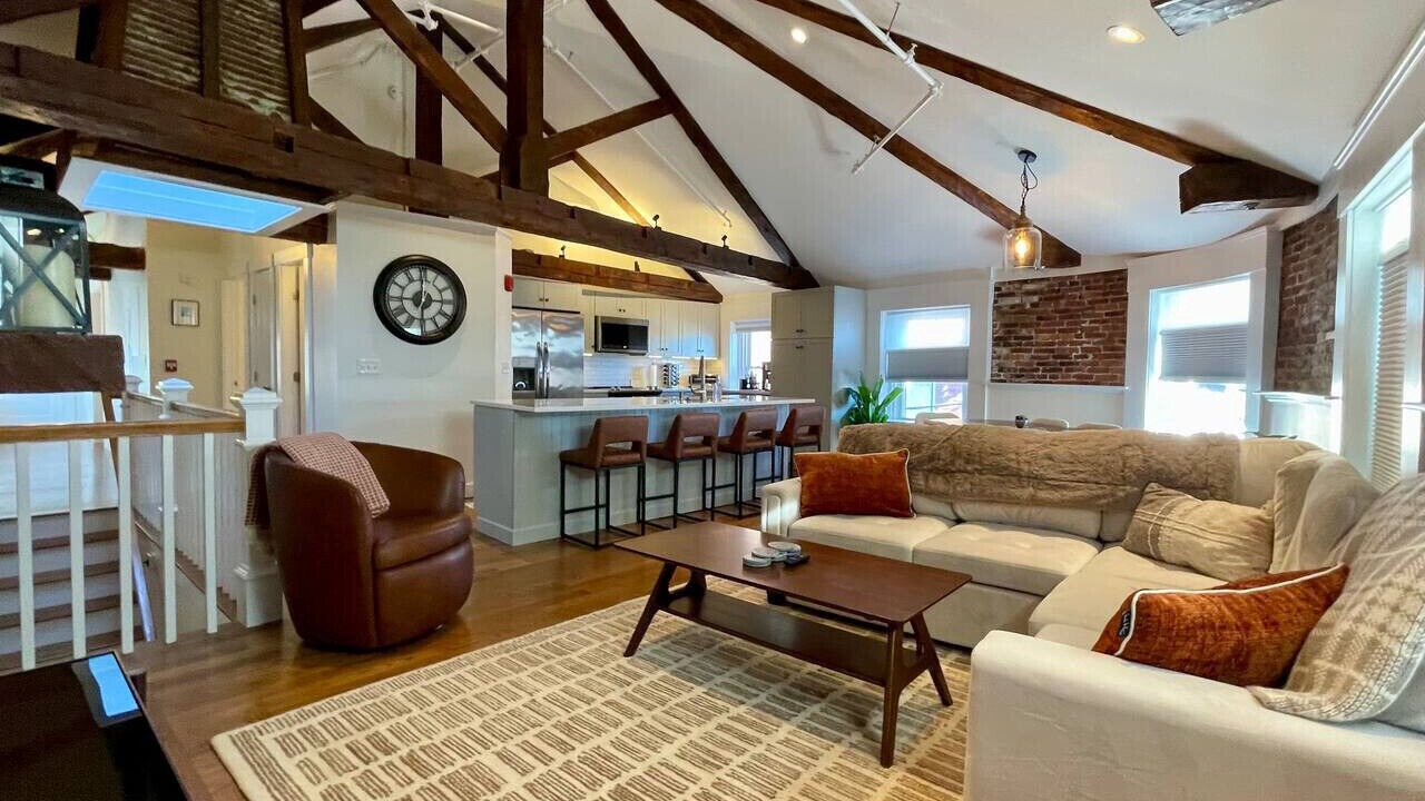 Photo of Livingroom in Portsmouth