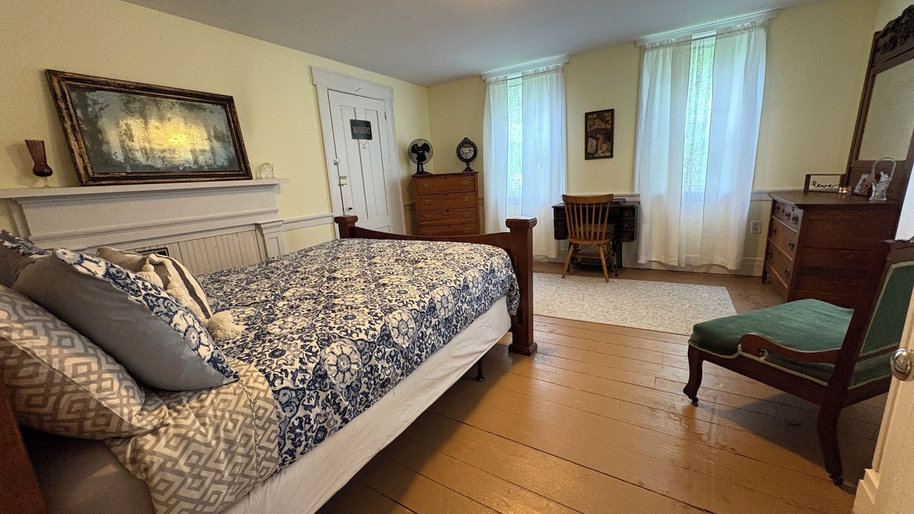 Photo of Bedroom in Owego