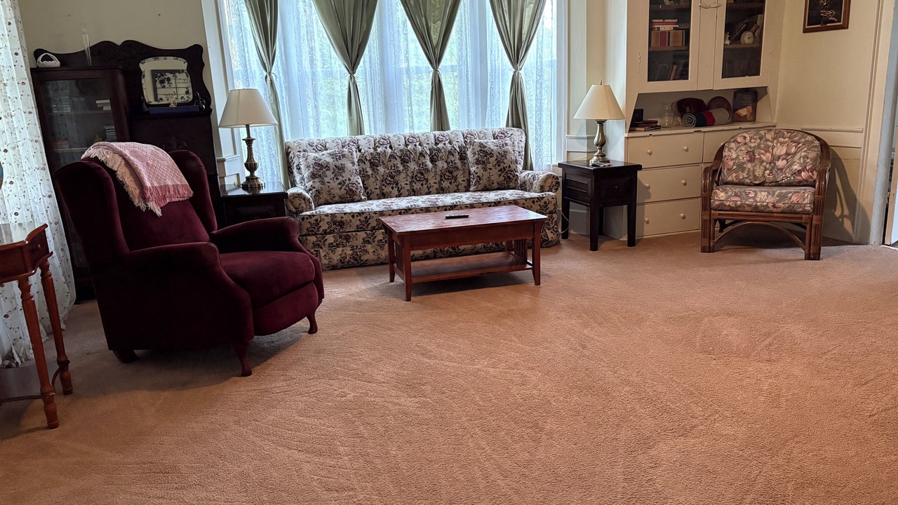Photo of Livingroom in Owego