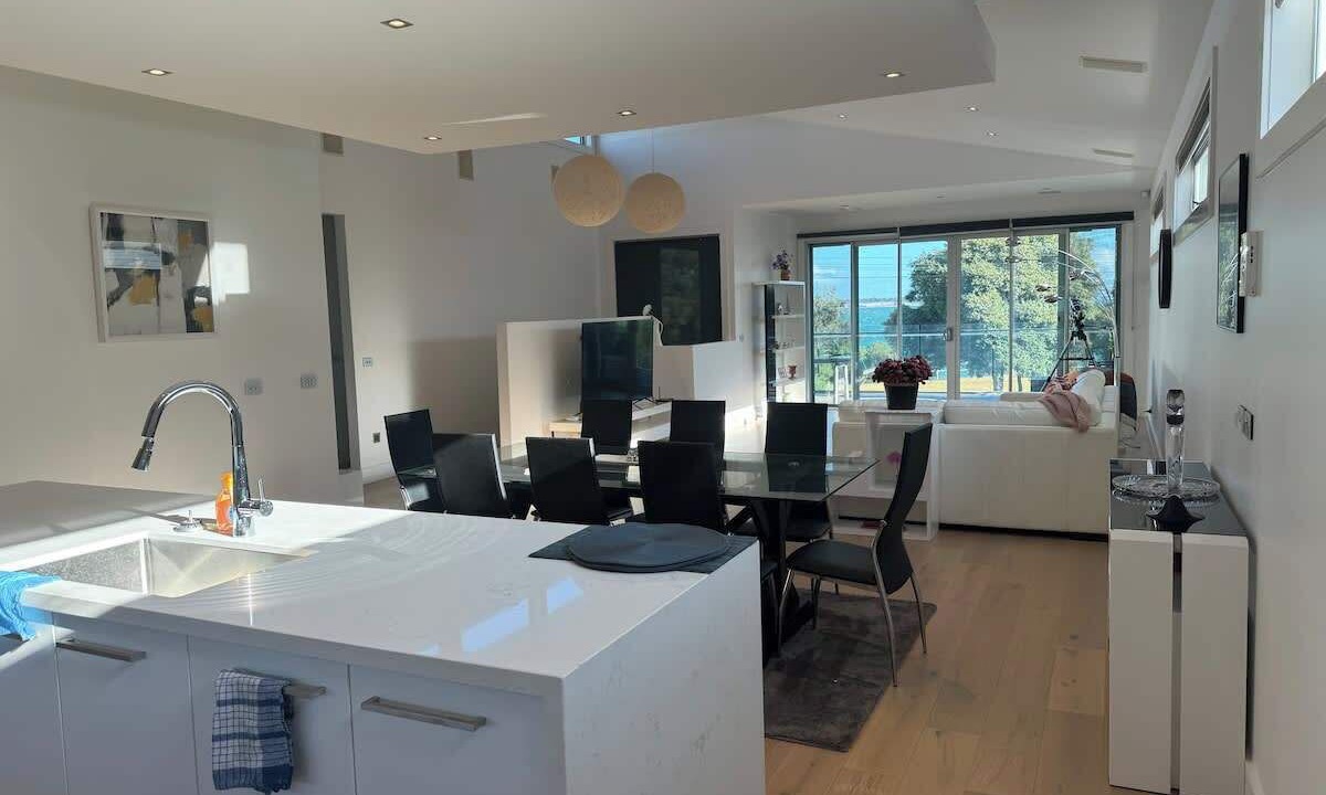 Photo of Others in North Shore