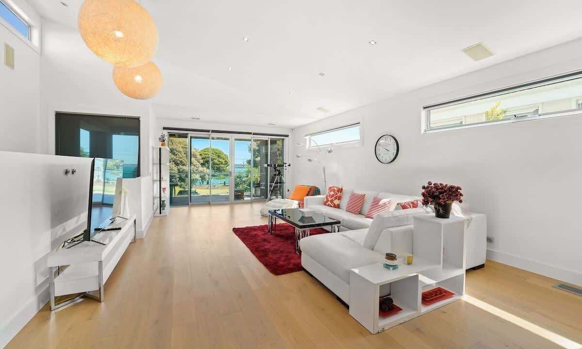 Photo of Livingroom in North Shore