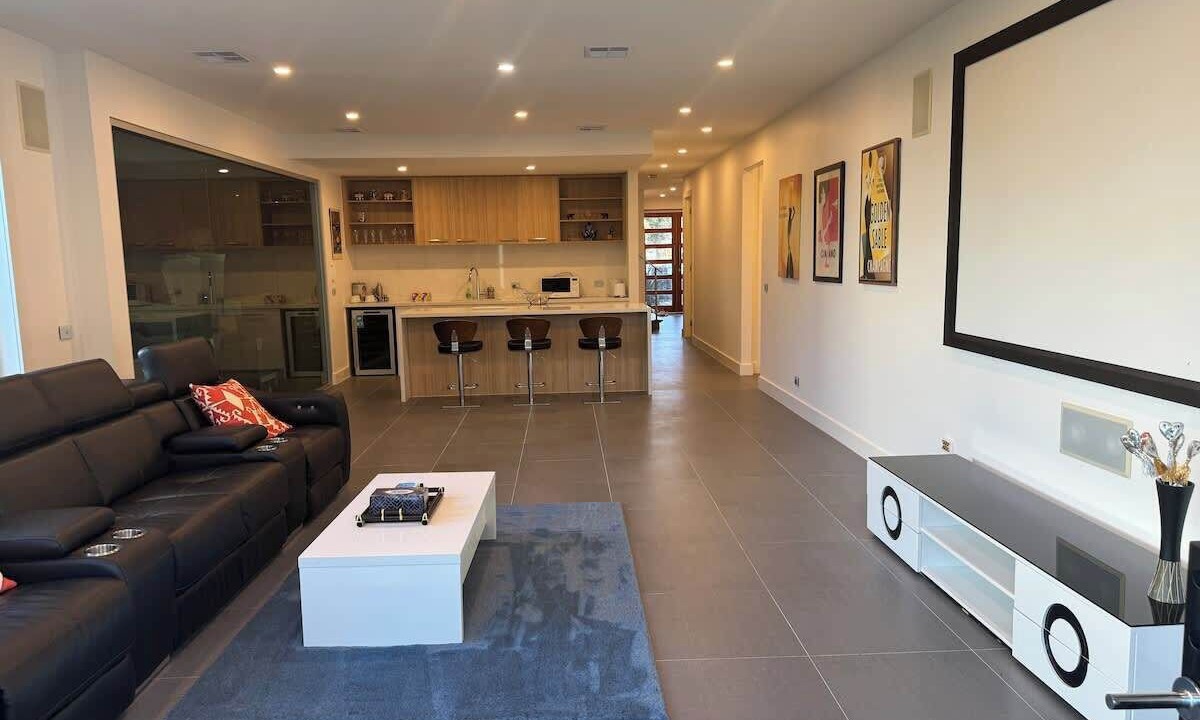 Photo of Others in North Shore