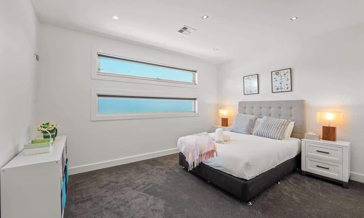 Photo of Bedroom in North Shore