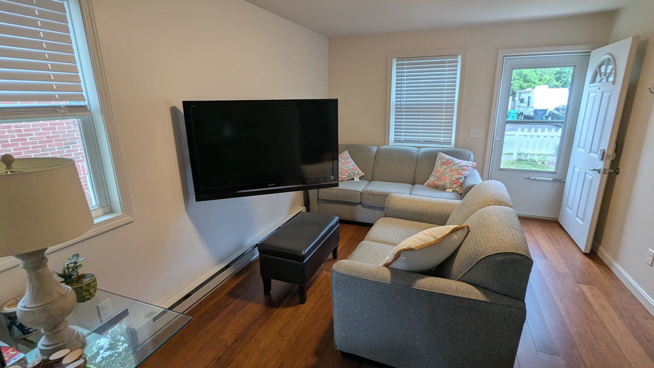 Photo of Livingroom in Warwick