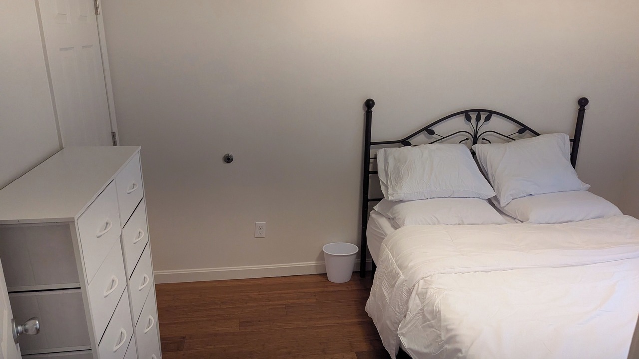 Photo of Bedroom in Warwick