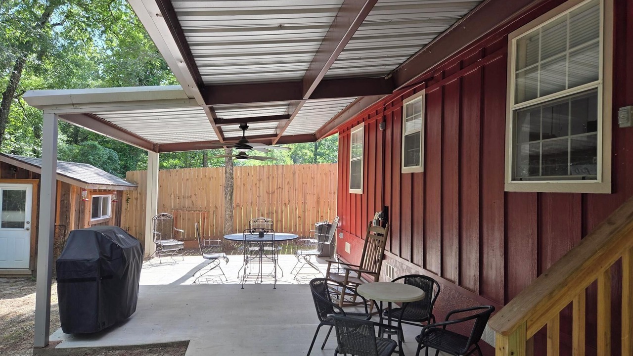 Photo of Outdoor in Broaddus