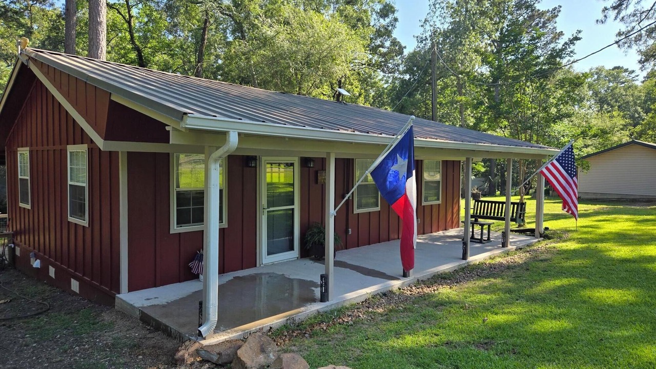 Photo of Outdoor in Broaddus
