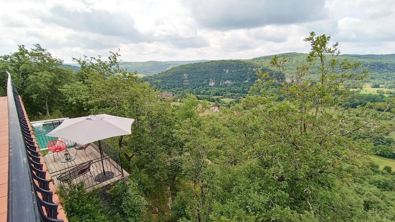 Photo of Patio Balcony in Corn