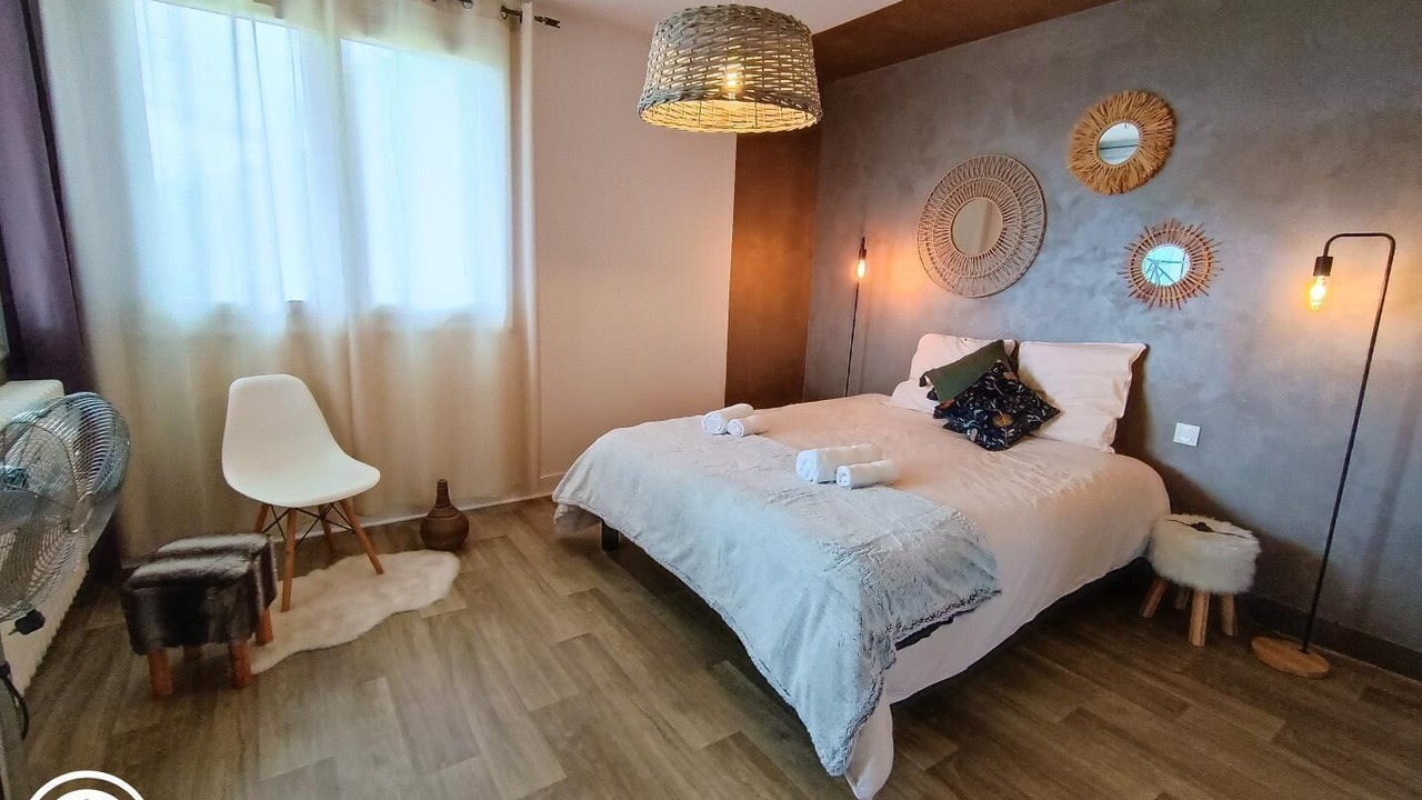 Photo of Bedroom in Corn