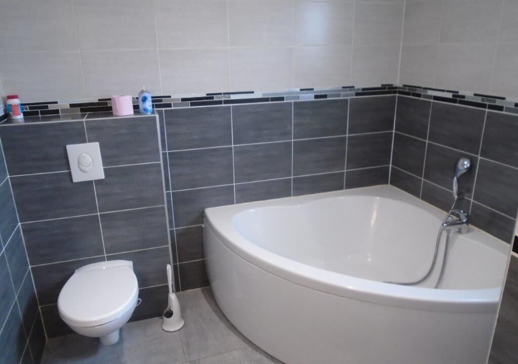 Photo of Bathroom in Baume-les-Dames