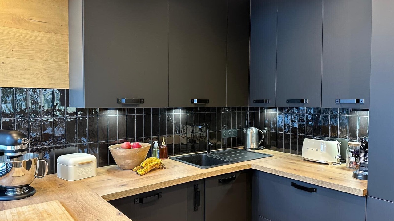 Photo of Kitchen in Peone