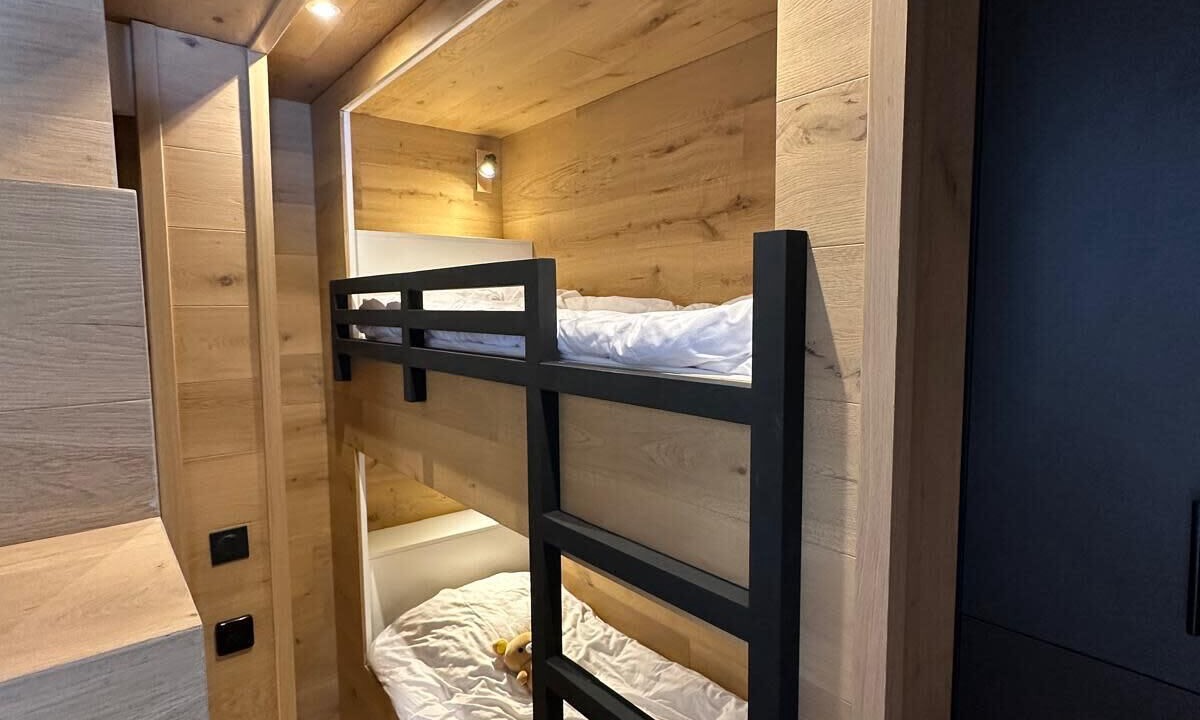 Photo of Bedroom in Peone