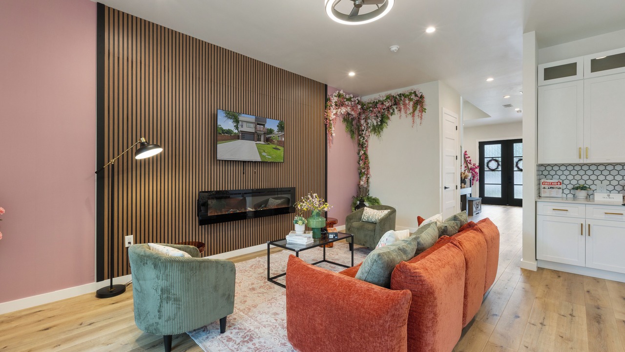 Photo of Livingroom in West Dallas