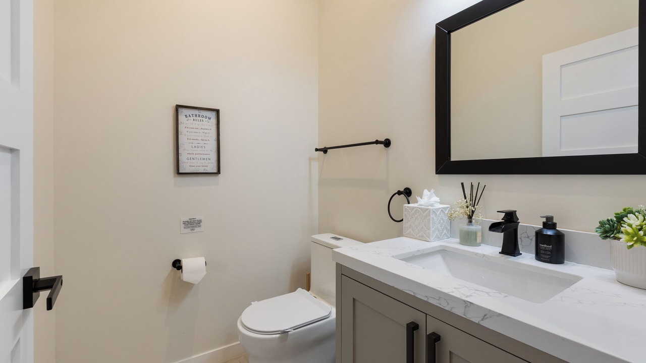 Photo of Bathroom in West Dallas