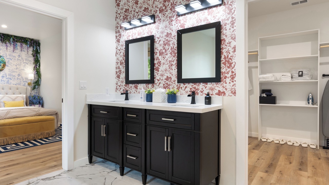 Photo of Bedroom in West Dallas