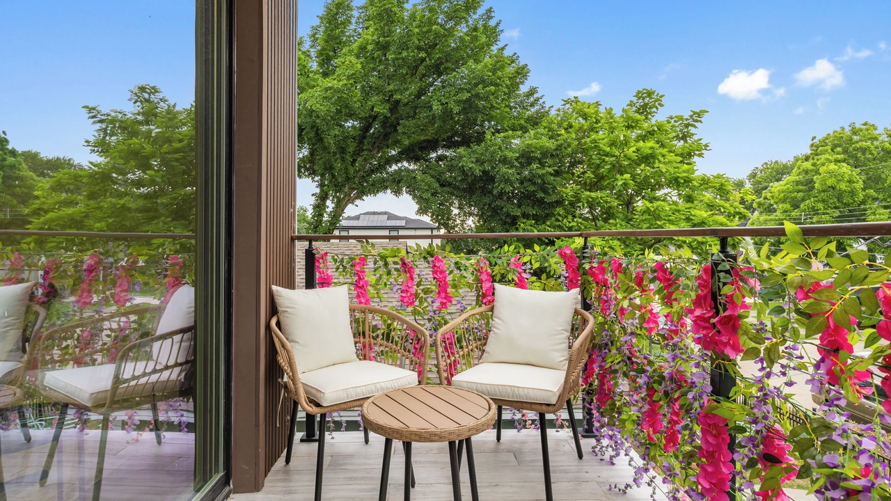 Photo of Patio Balcony in West Dallas