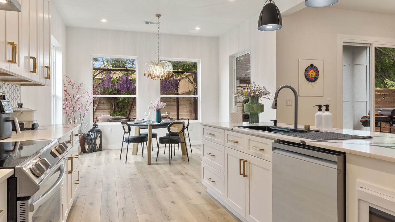 Photo of Kitchen in West Dallas
