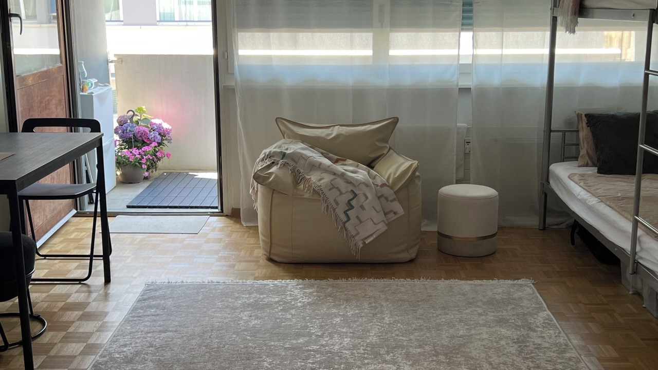 Photo of Bedroom in Downtown Geneva
