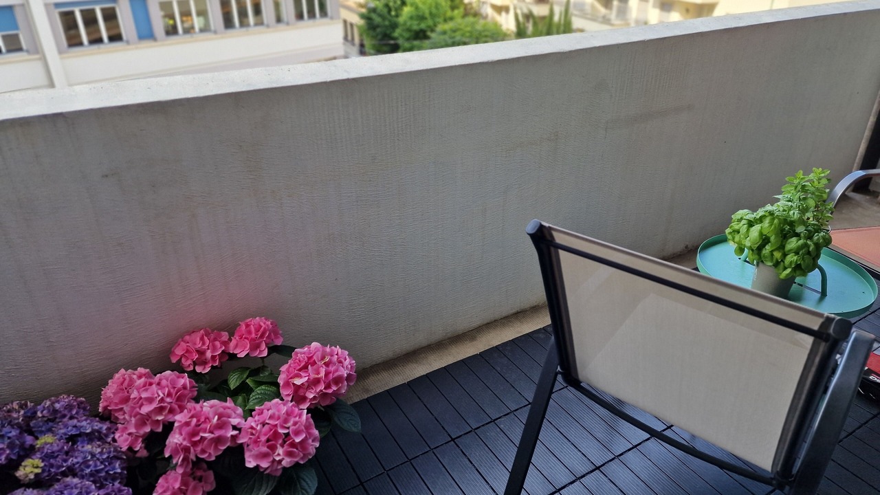 Photo of Patio Balcony in Downtown Geneva