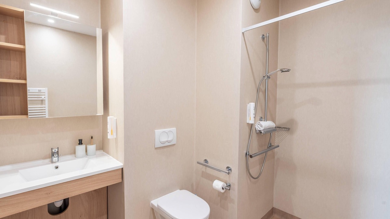 Photo of Bathroom in Chambery