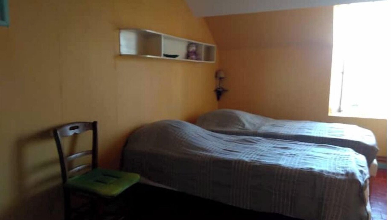 Photo of Bedroom in Moux-en-Morvan